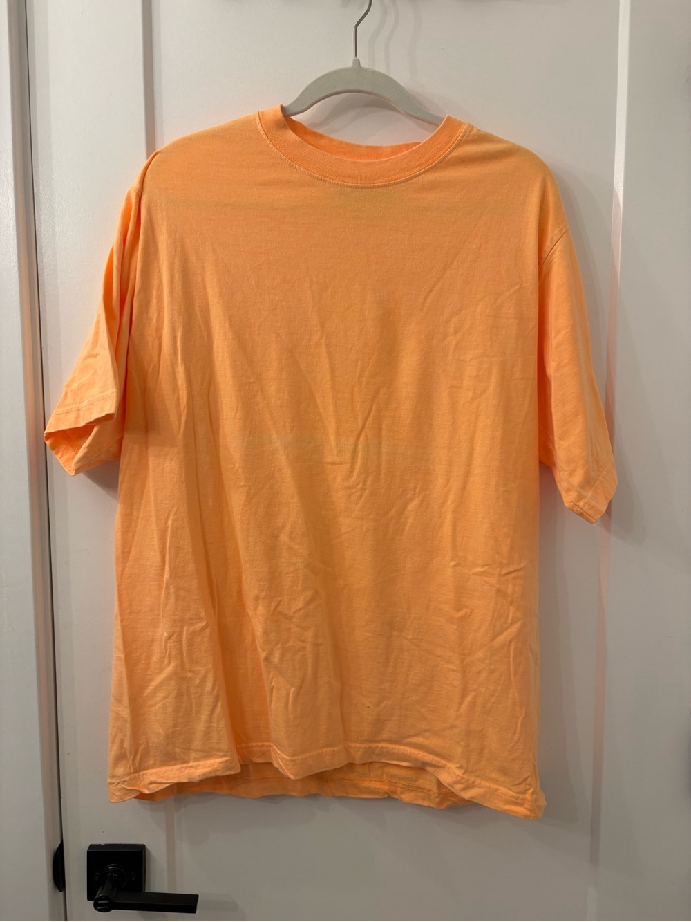 Men's Classic Crew Neck T-Shirt in Orange Size Large